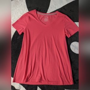 Coral t-shirt
